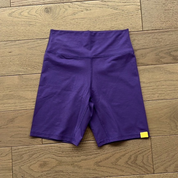 Yellow Label Co. Biker Shorts, purple, size S, brand new - Picture 1 of 3